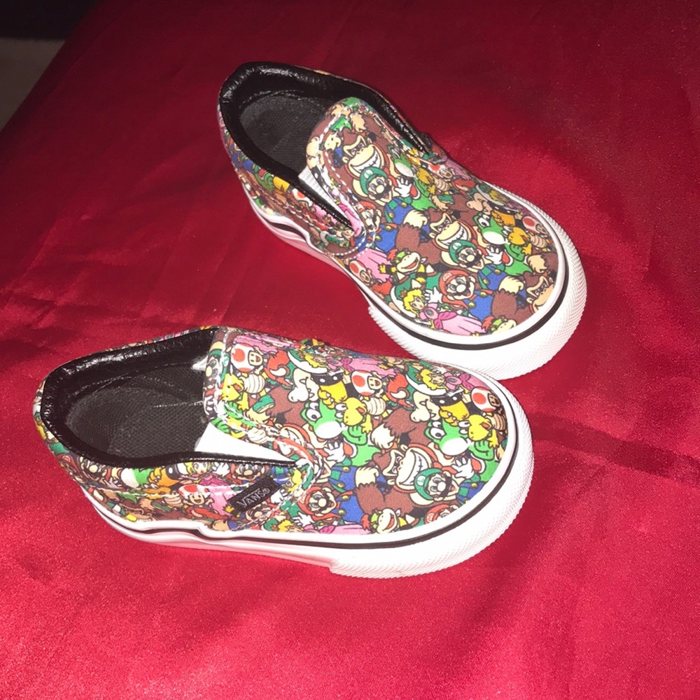 New Never Worn Toddler Nintendo Vans